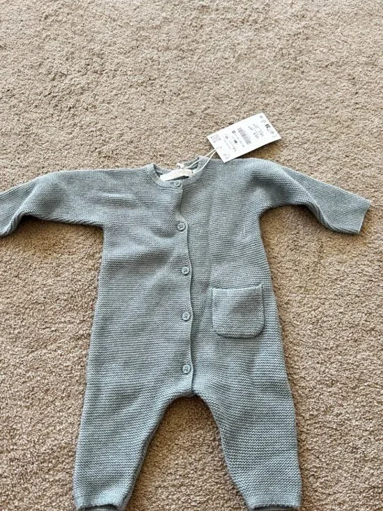 Zara Knit Long Sleeve Baby Onesie/Bodysuit - Green/Blue - Picture 3 of 3